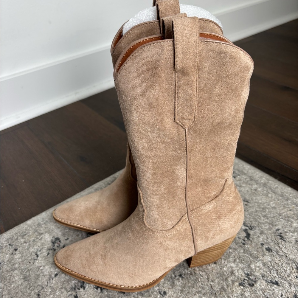 Arisa Mid-Calf Boot
